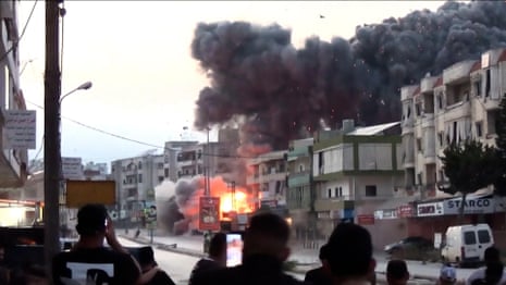 Footage captures moment of Israeli airstrike on Lebanon – video
