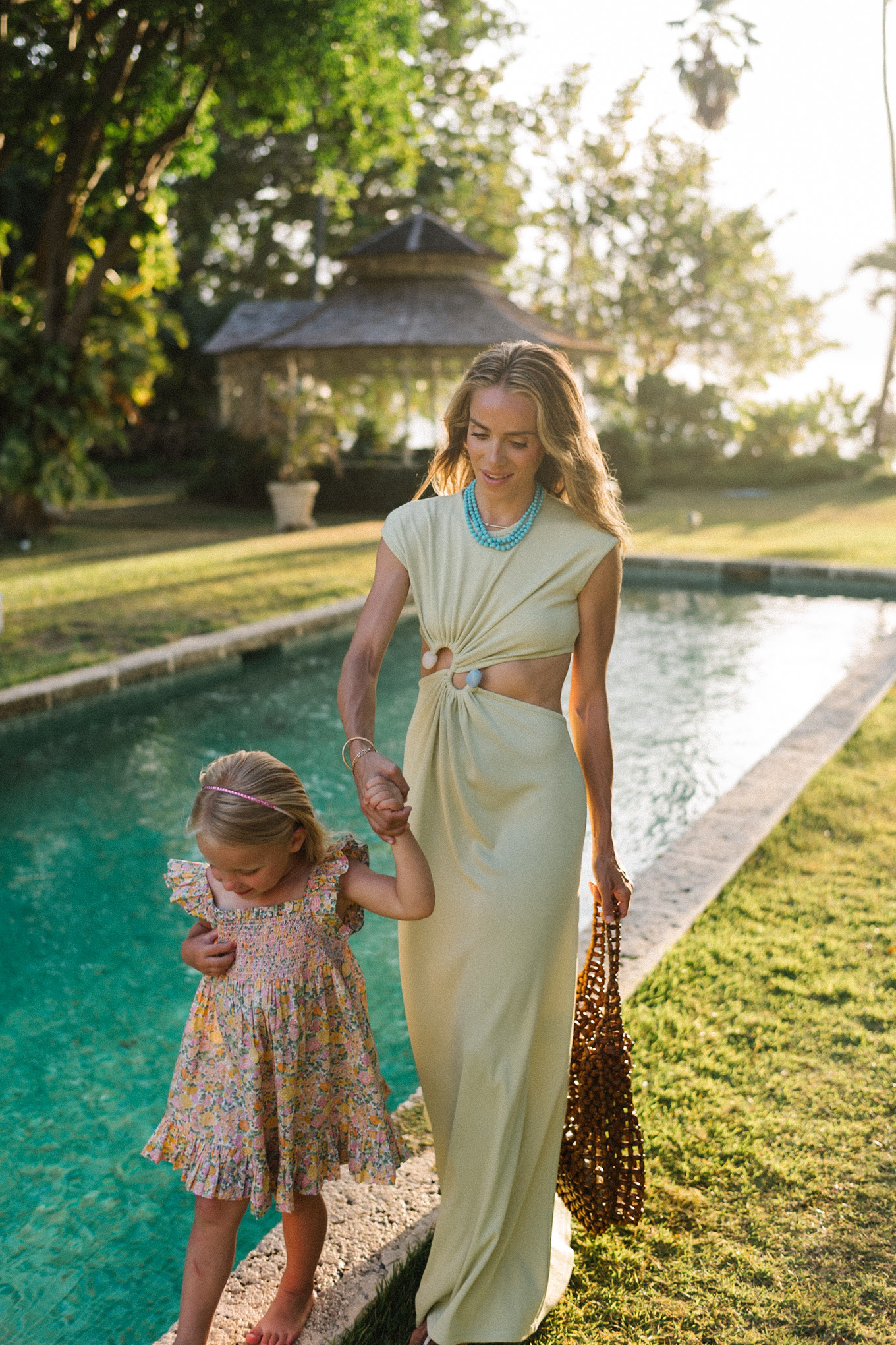 Coton vert -Maxi -Line Brown Woven Pocket Turquoise Collier