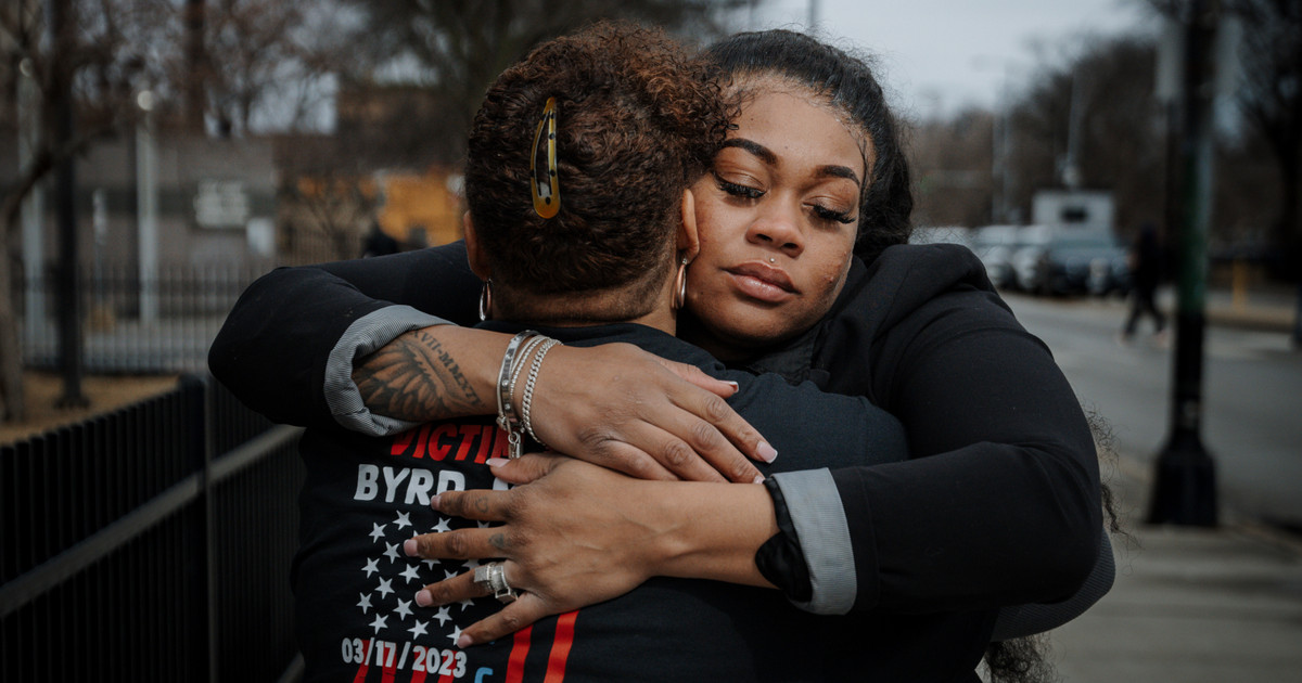 Chicago Police Fail to Investigate Officers Repeatedly Accused of Sexual Assault — ProPublica