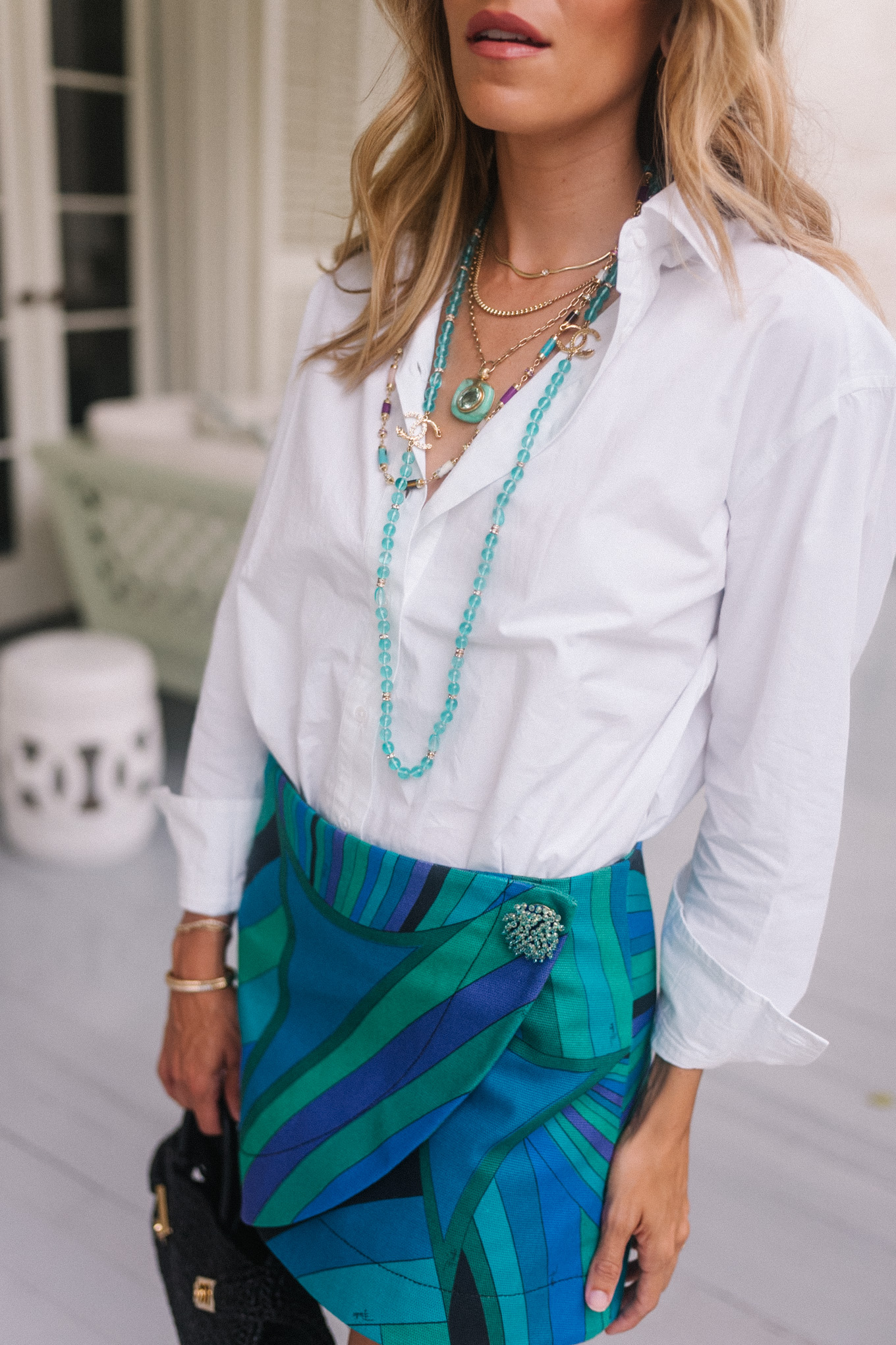 Coton blanc Popel Bouton Down Shirt Blue Graphic Mini jupe turquoise bijoux bijoux