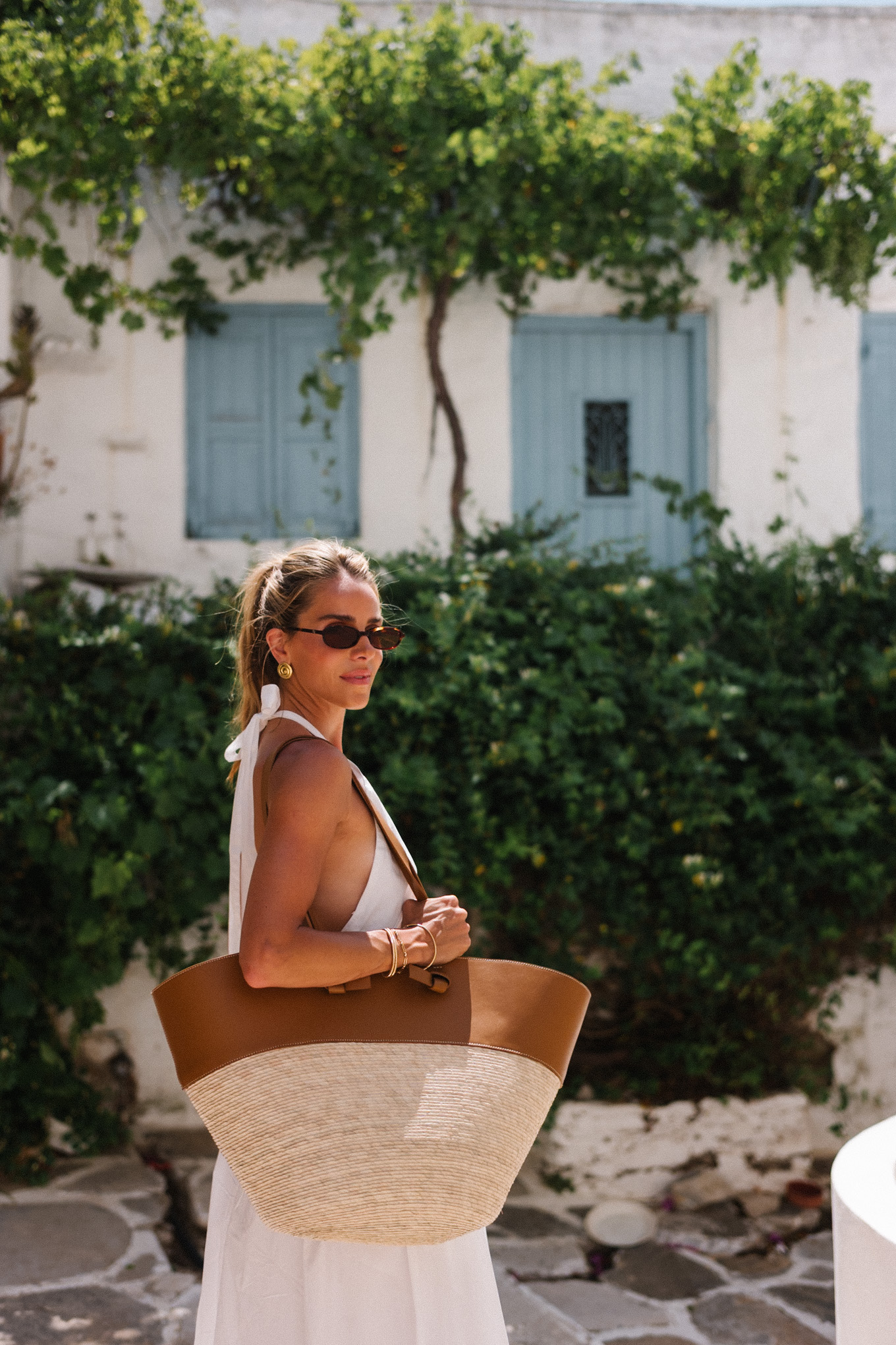 Halter blanc -Sundress -Traw and Leather Sac