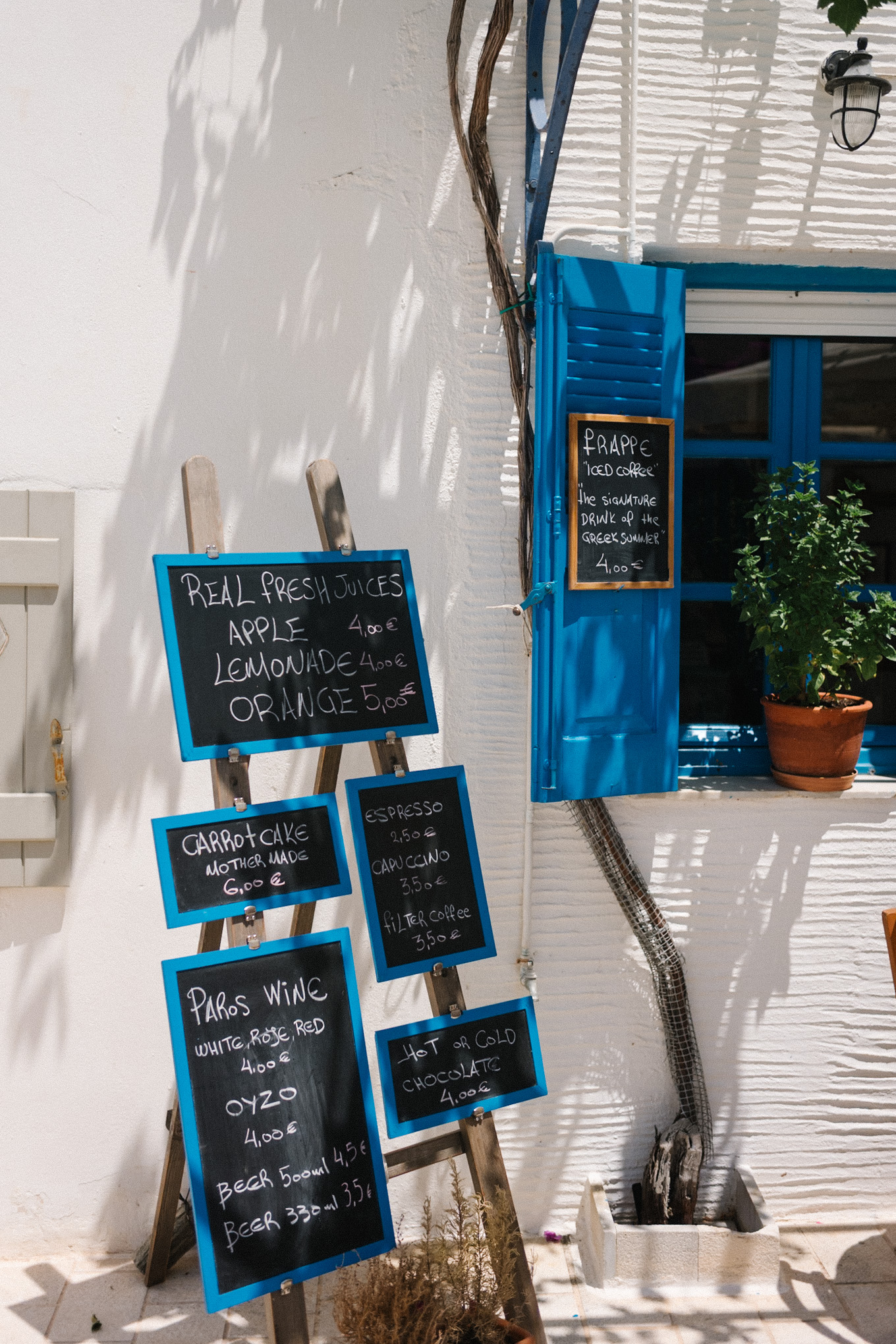 Halter blanc -Sundress -Traw and Leather Sac