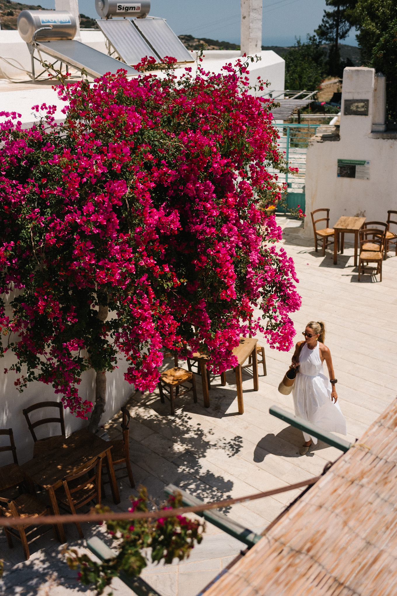 Halter blanc -Sundress -Traw and Leather Sac