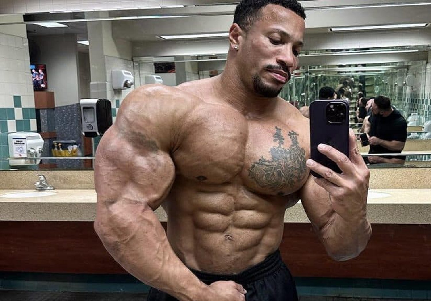 Patrick-Moore-Ifbb-Pro-Bodybuilder