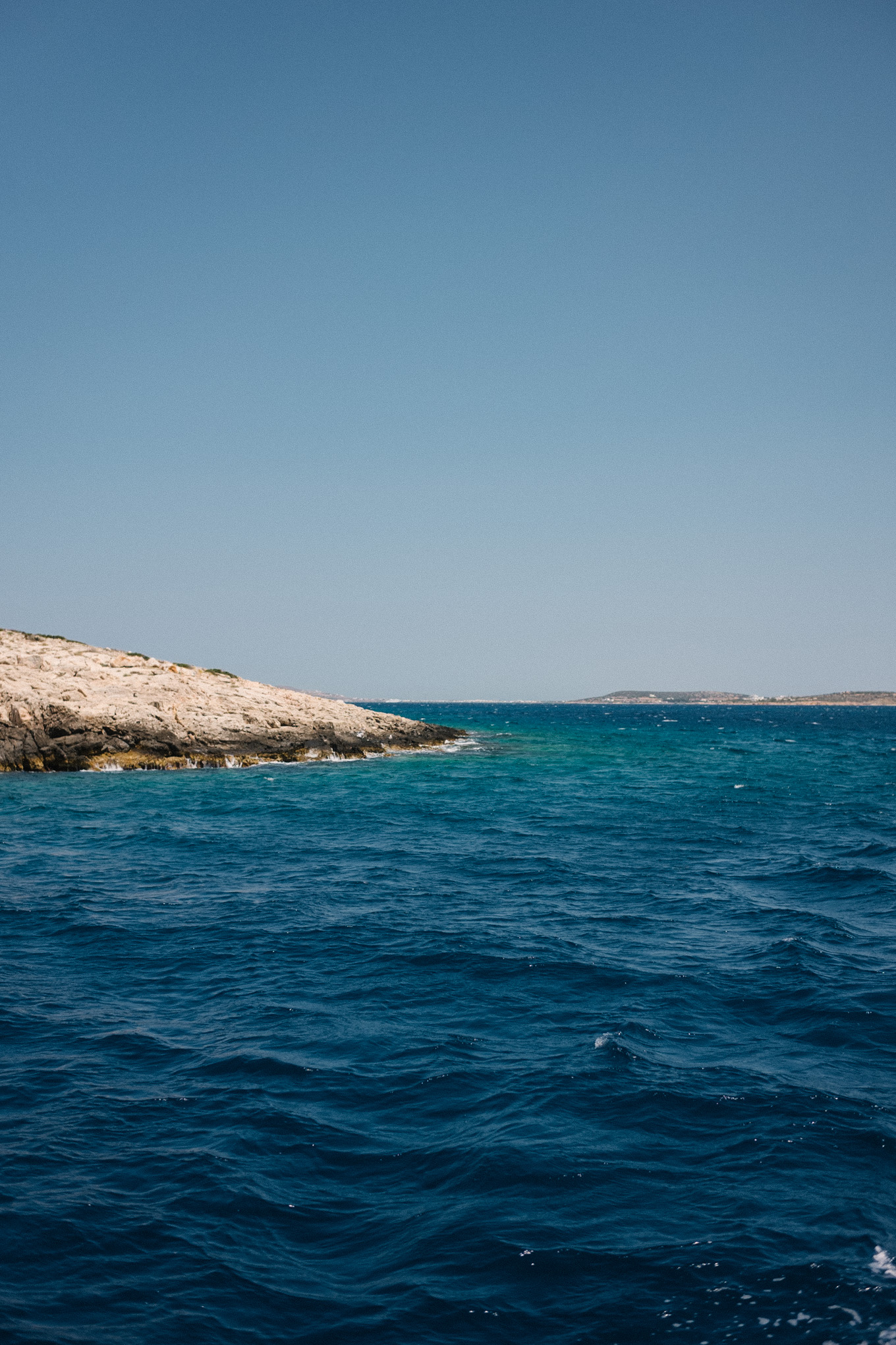 Bleu un morceau de pantalon de soie en coquille flottante Collier de côte Oxford Blue