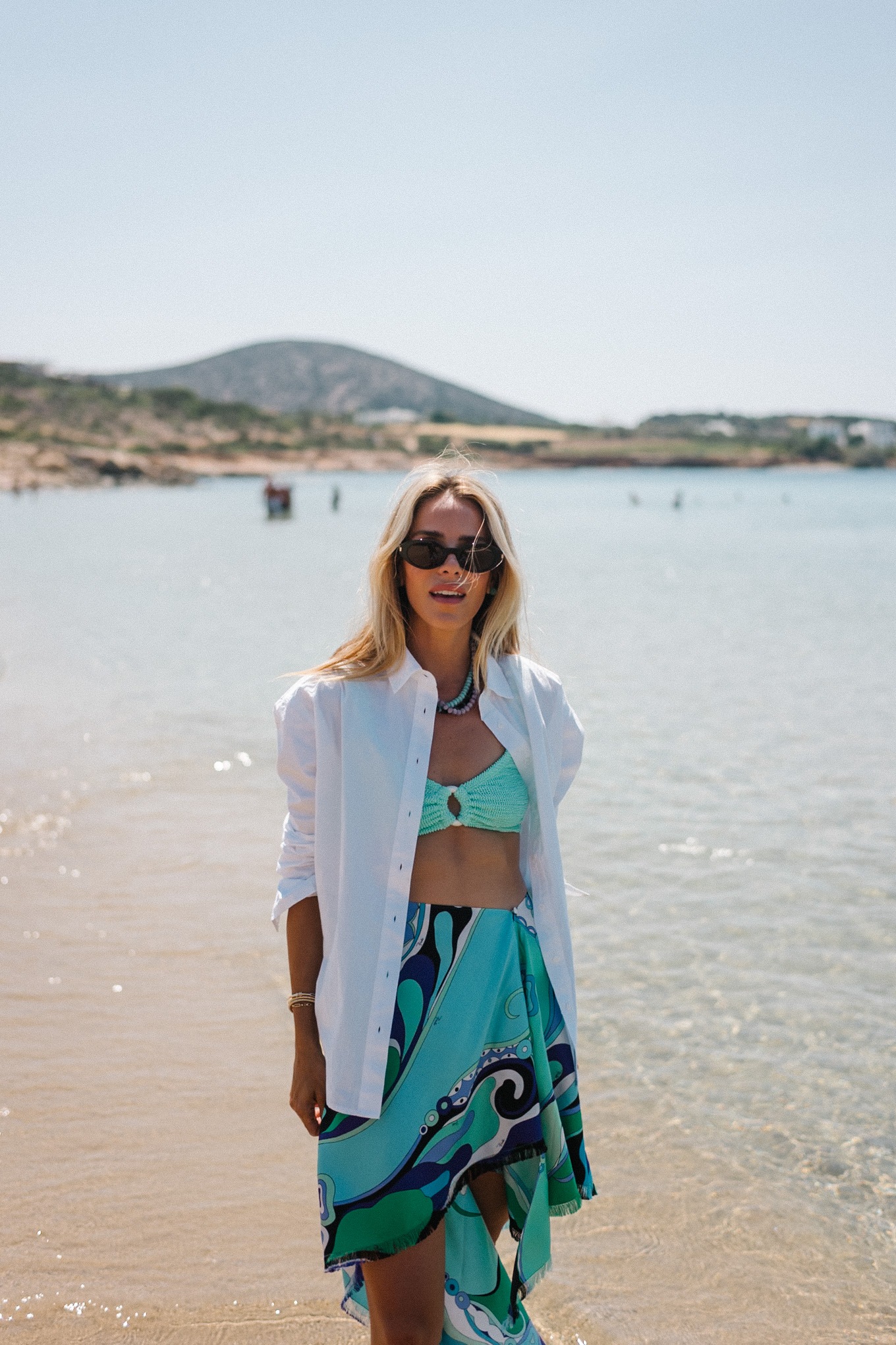 Collier turquoise à motifs turquoise Bikini Rock Rock Turquoise Bouleur vers le bas