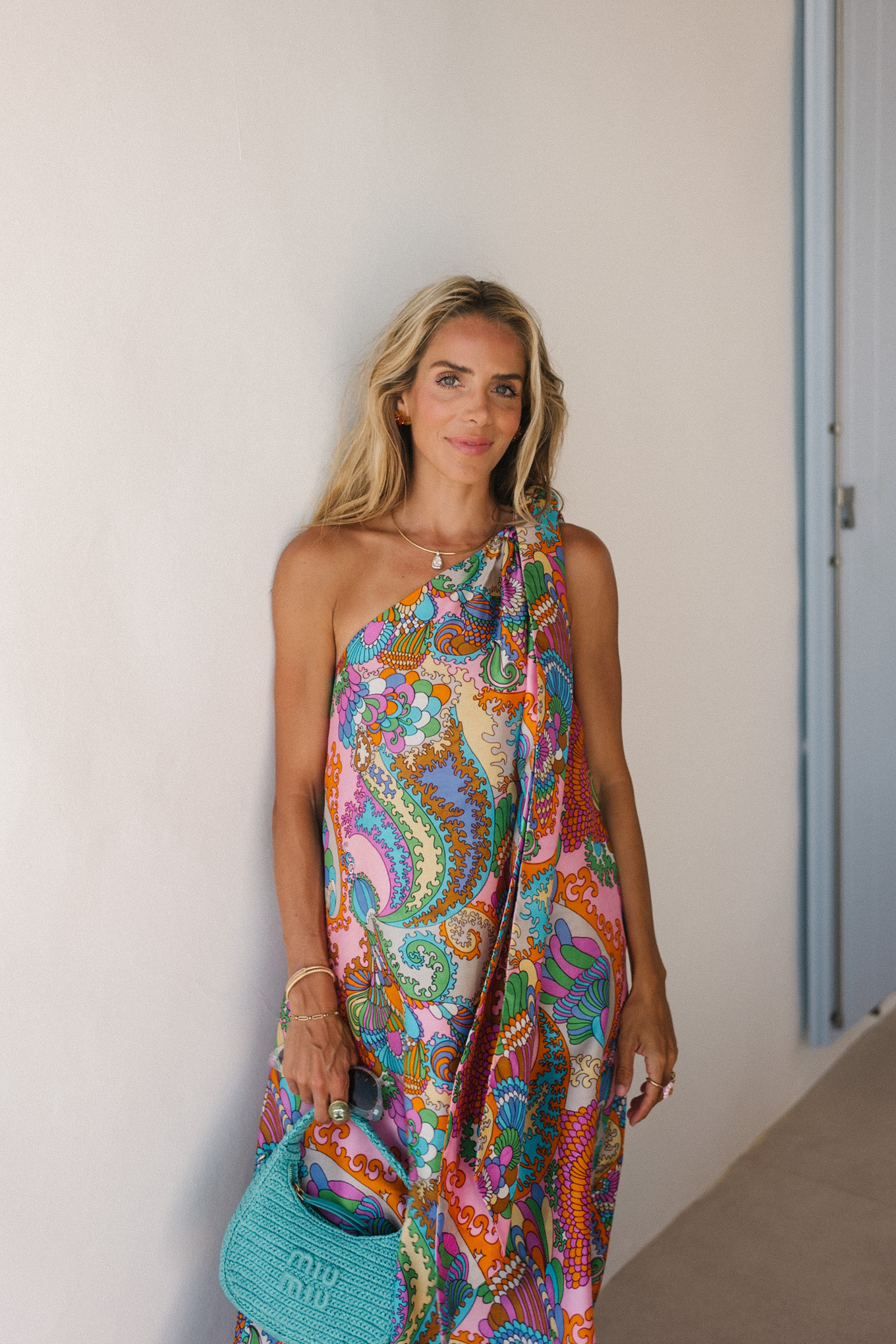 Robe en soie arc-en-ciel Turquoise Sandales de sangle de sac à main