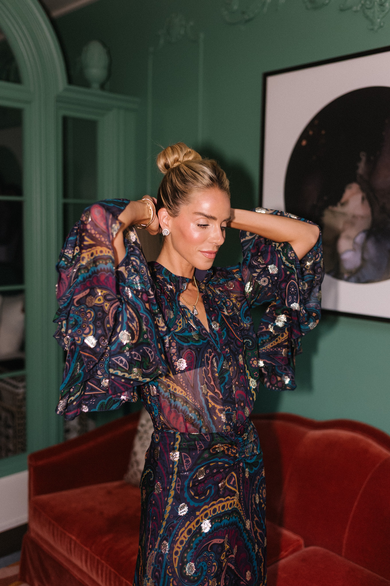 Parisley Sheer Blouse et Rock Set Maroon Suede Plateformes