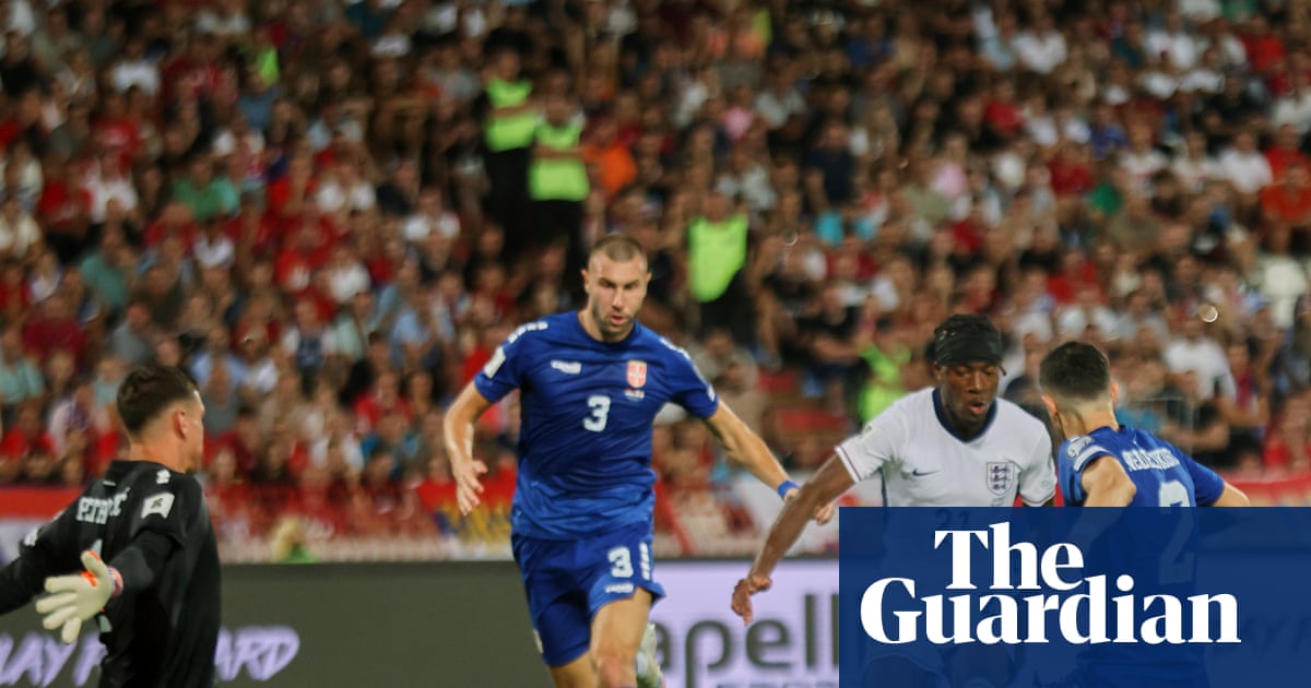 L'anglais cinq étoiles pour la Coupe du monde à Noni Madueke mène la déroute de la Serbie | Qualification de la Coupe du monde 2026