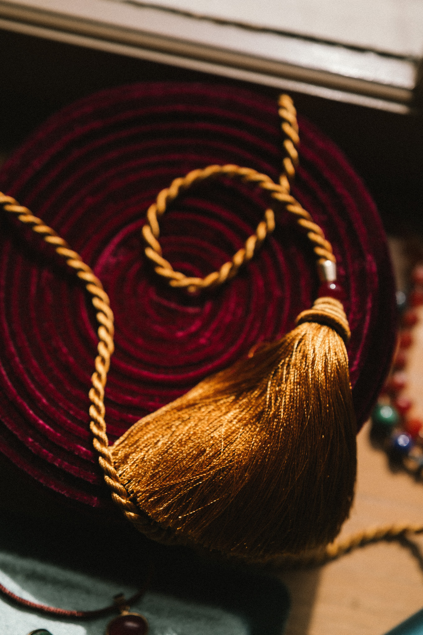 bijoux en perles colorées pour les vacances