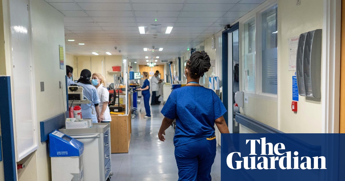 Le NHS England en « alerte maximale » alors que les admissions pour la grippe augmentent en raison des grèves du personnel | Hôpitaux