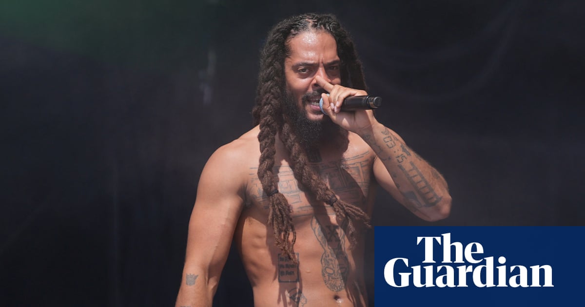 La police met fin à son enquête sur les chants de Bob Vylan à Glastonbury | Bob Vylan