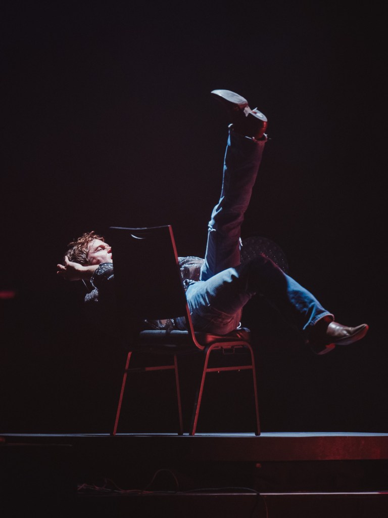 Revue en direct et galerie : Perfume Genius à l'étage de l'Opéra de Sydney – Eora Land/Sydney, 12/9/25