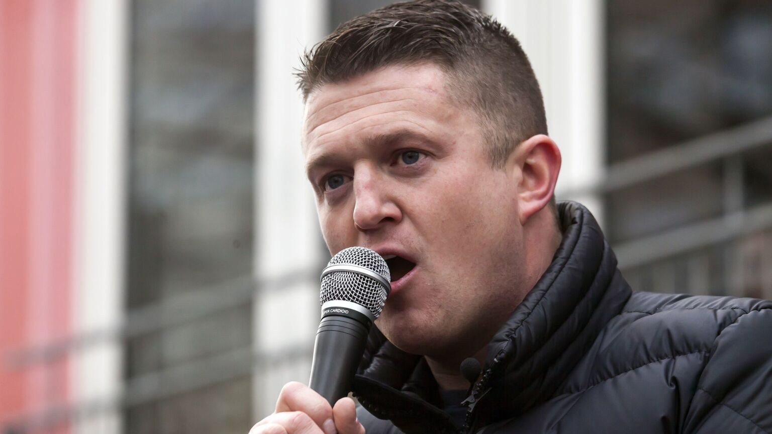 Pourquoi le christianisme surmonte les divisions actuelles