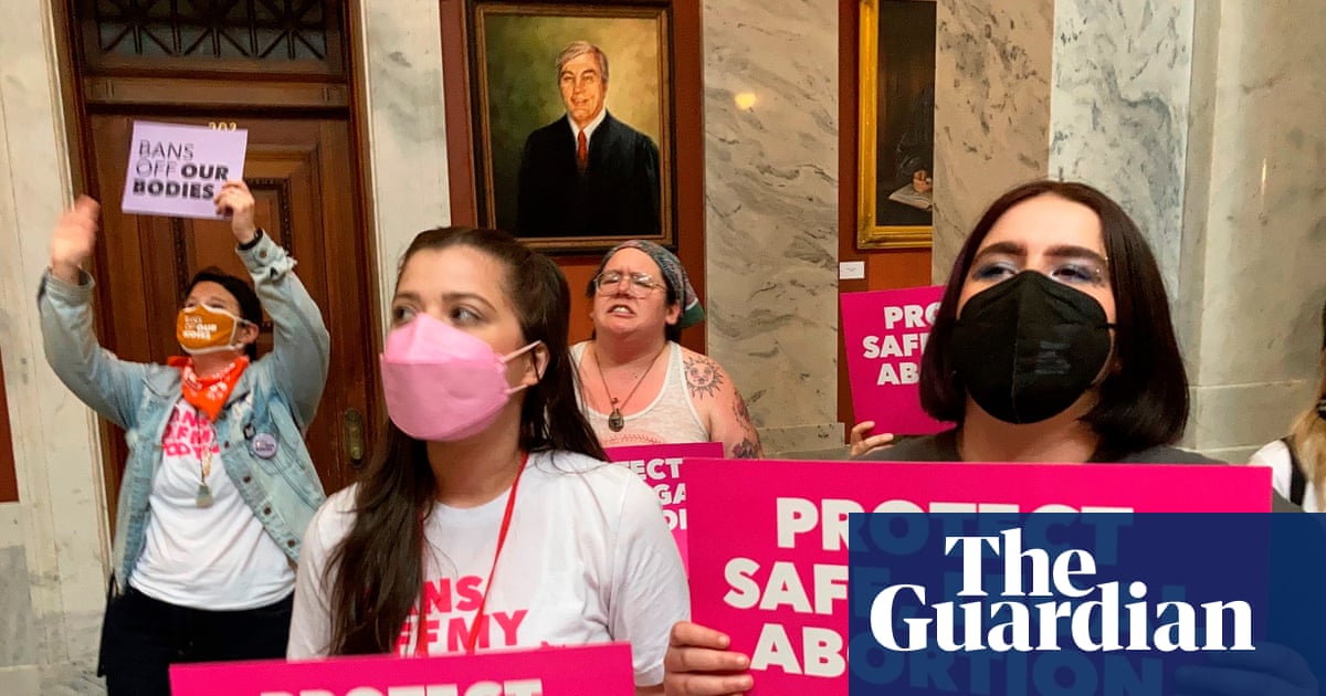 Une Américaine accusée de meurtre de fœtus après avoir prétendument provoqué l'avortement | Kentucky