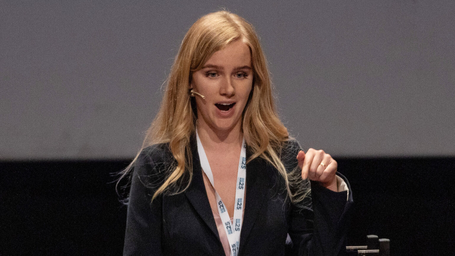 L'interdiction de visa d'Eva Vlaardingerbroek révèle les folles priorités du Labour