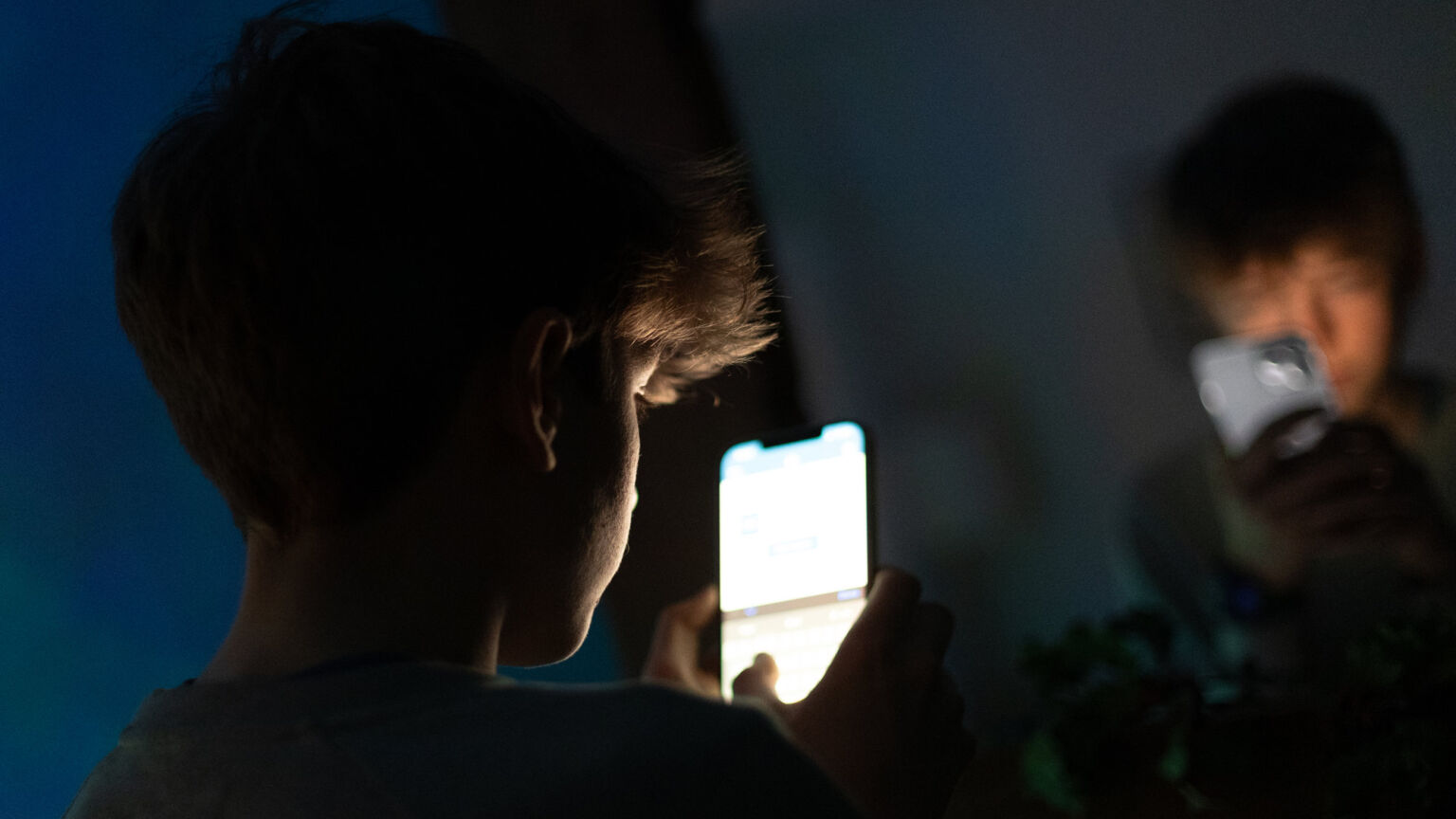 La tentative britannique de contrôler l'Internet mondial