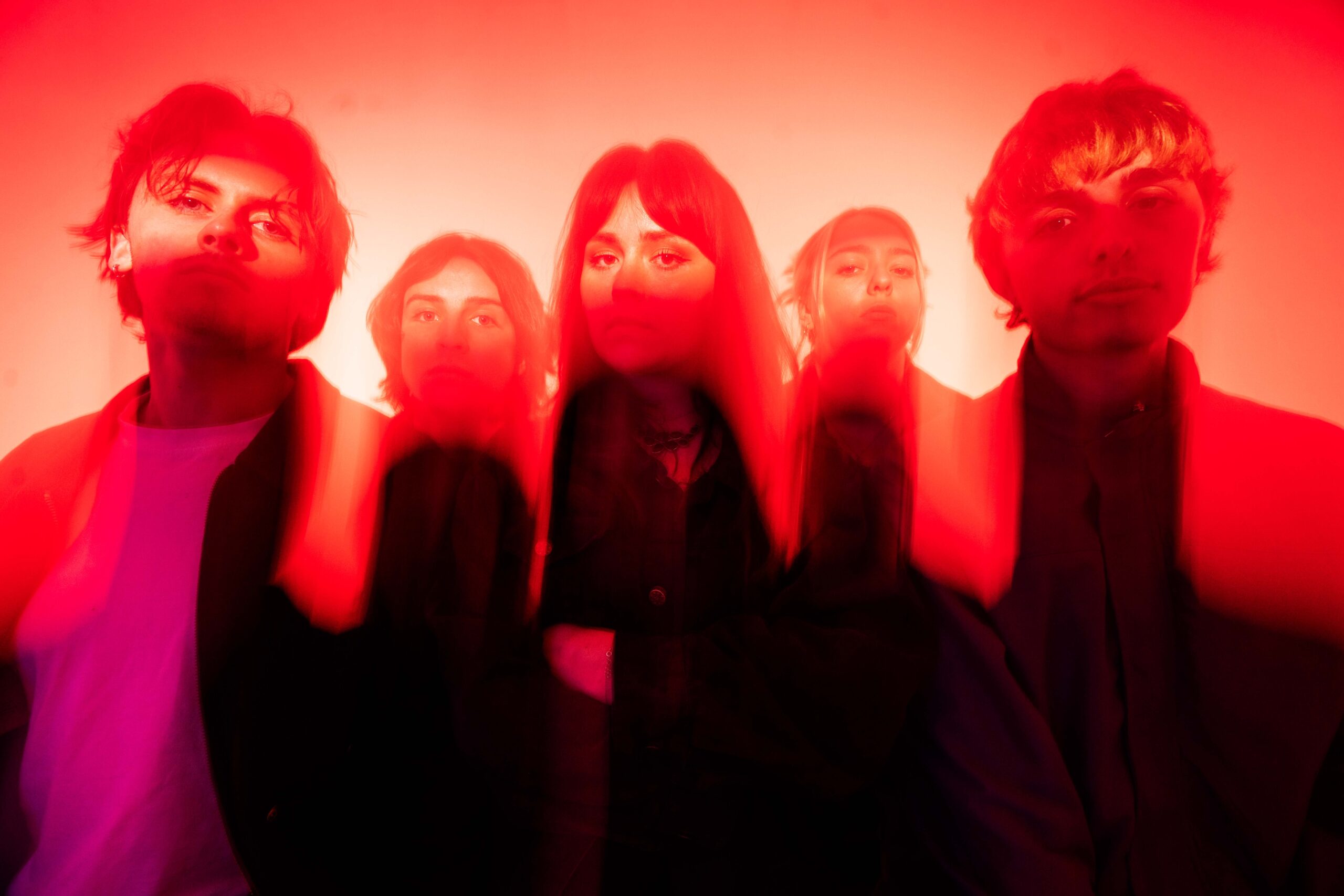 Vona Vella annonce la date de sortie de son nouvel album – Backseat Mafia