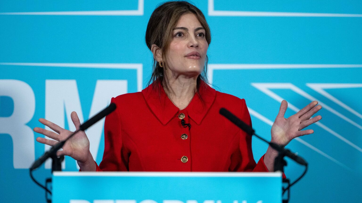 Qui se soucie de la foi de Laila Cunningham ?