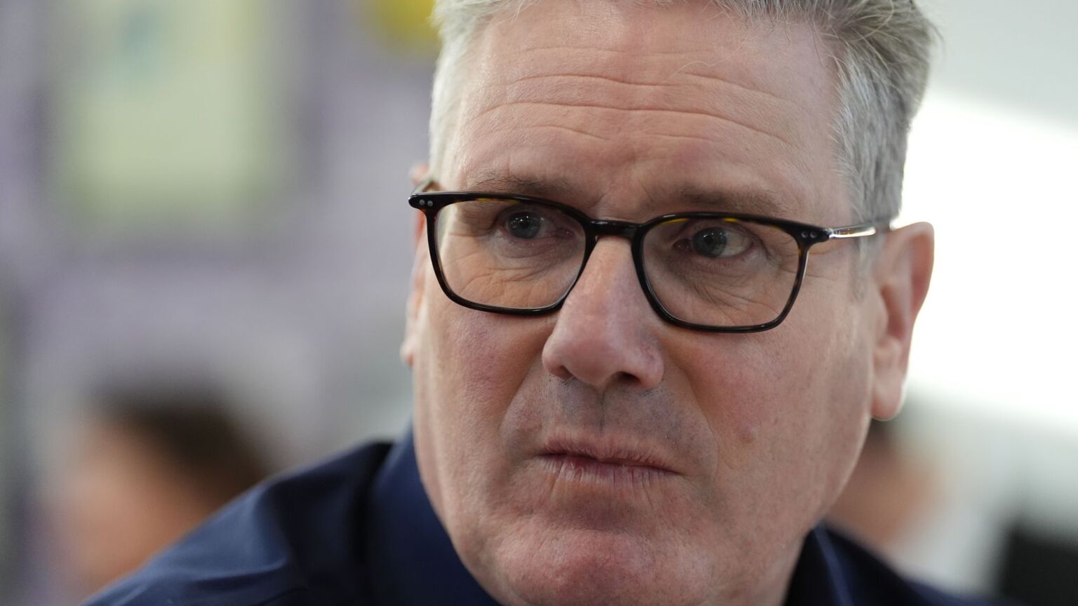 Keir Starmer : doux avec les gangs d'accueil, dur avec Grok