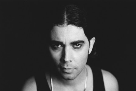 Hemi Hemingway partage son nouveau single « This City's Tryna Break My Heart » – Backseat Mafia