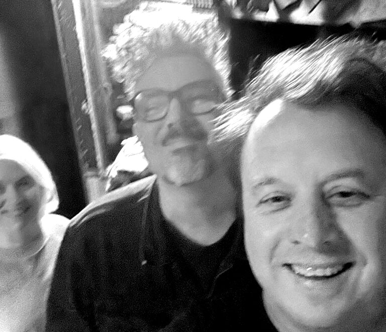 « Ready For It » – après 28 ans, The Remotes dévoile en exclusivité son nouveau single onirique et atmosphérique. – Mafia de la banquette arrière