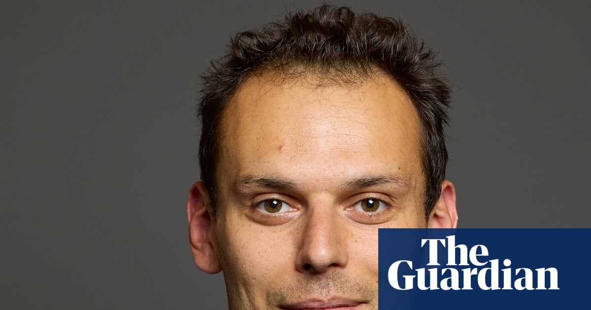 Le ministre du Travail ordonne un rapport de renseignement sur les journalistes | Travail