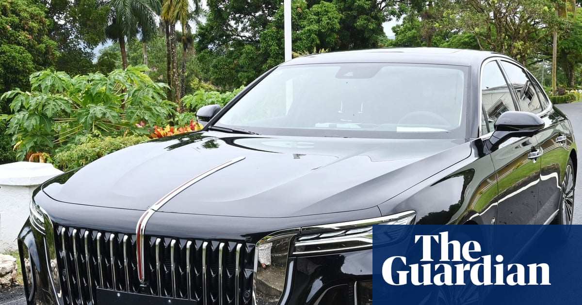 « Il est difficile de refuser une limousine gratuite » : comment la diplomatie automobile alimente la politique dans le Pacifique | Îles du Pacifique