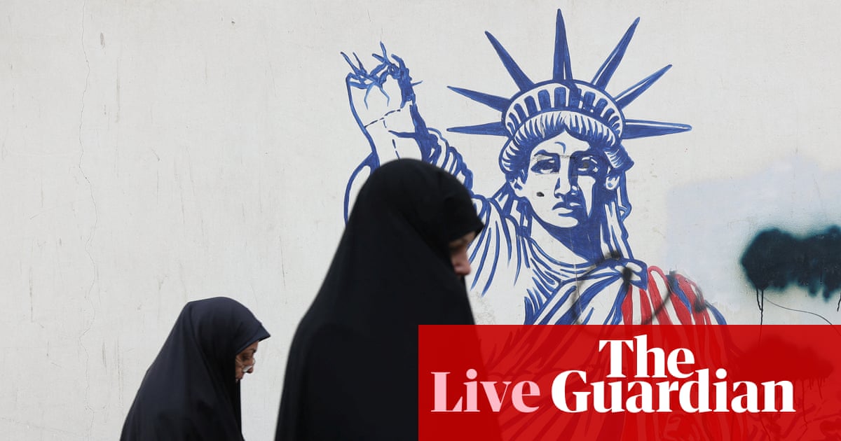 Les pourparlers américano-iraniens commencent à Oman au milieu des menaces militaires de Trump – en direct | L'Iran