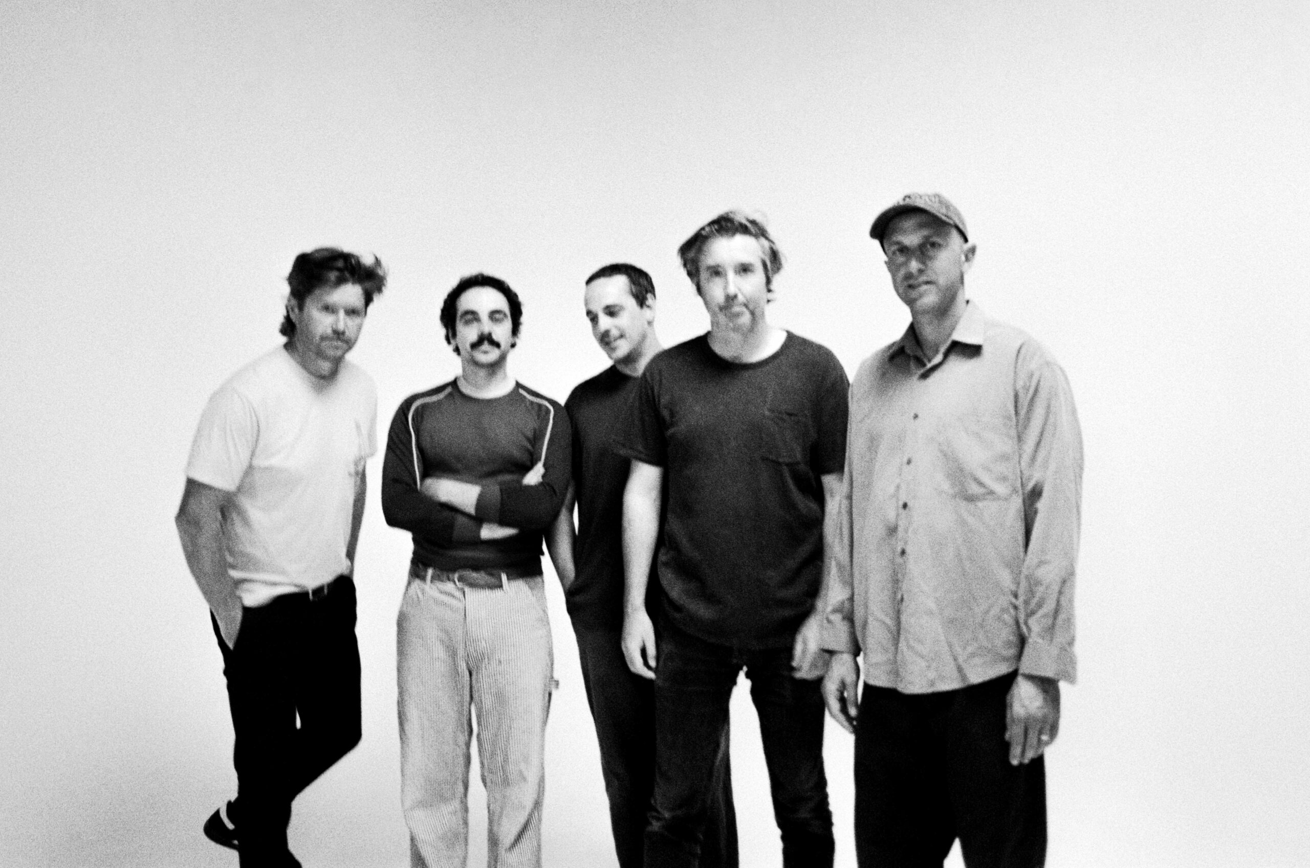 Rolling Blackouts CF revient avec un nouveau single massif « Sunburned in London » – Backseat Mafia