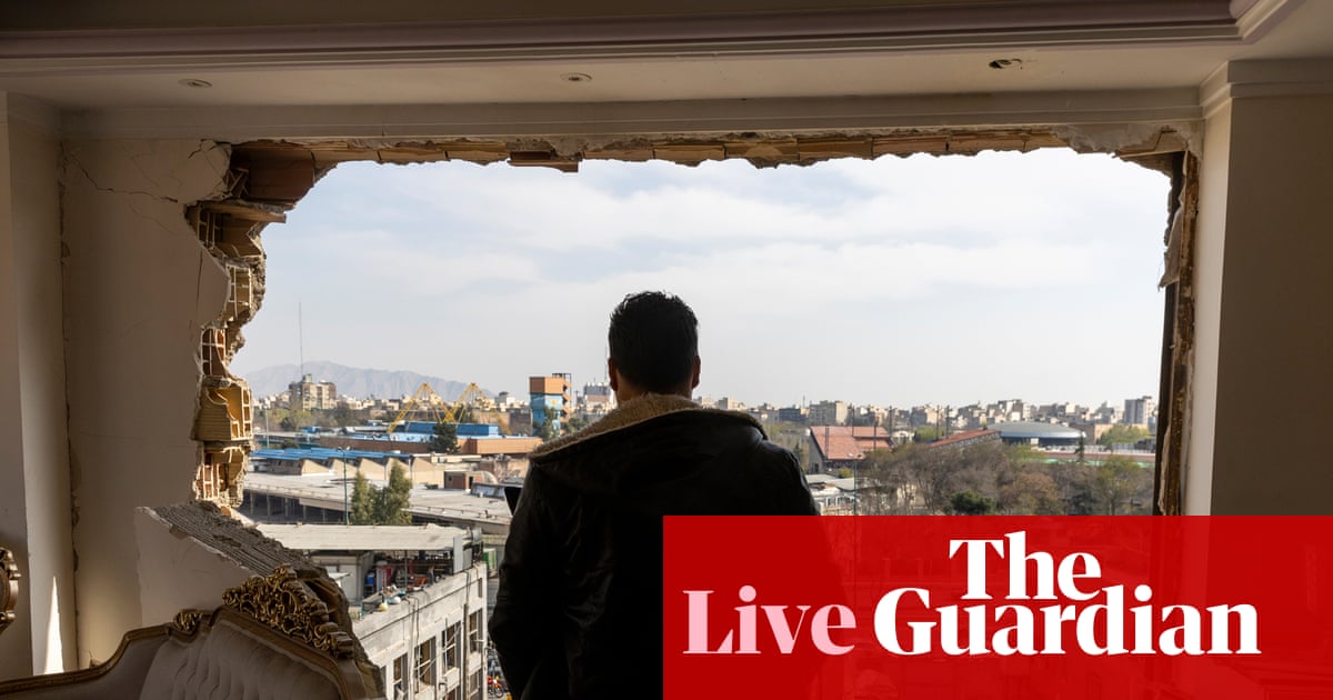 Krise im Nahen Osten live: Trump „überrascht“, dass der Iran Golfstaaten ins Visier genommen hat, und behauptet, die USA hätten die Insel Kharg „dezimiert“ | US-israelischer Krieg gegen Iran