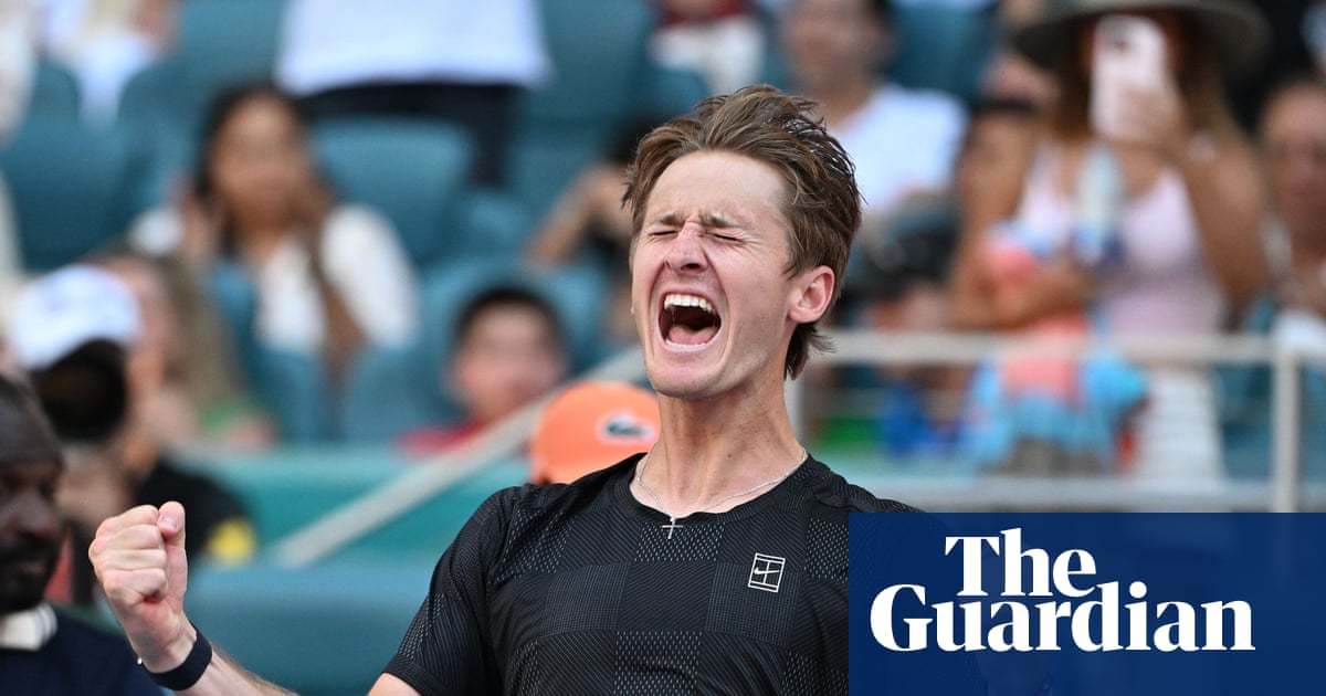 Sebastian Korda fait preuve de résilience pour rebondir et étourdir Carlos Alcaraz | tennis