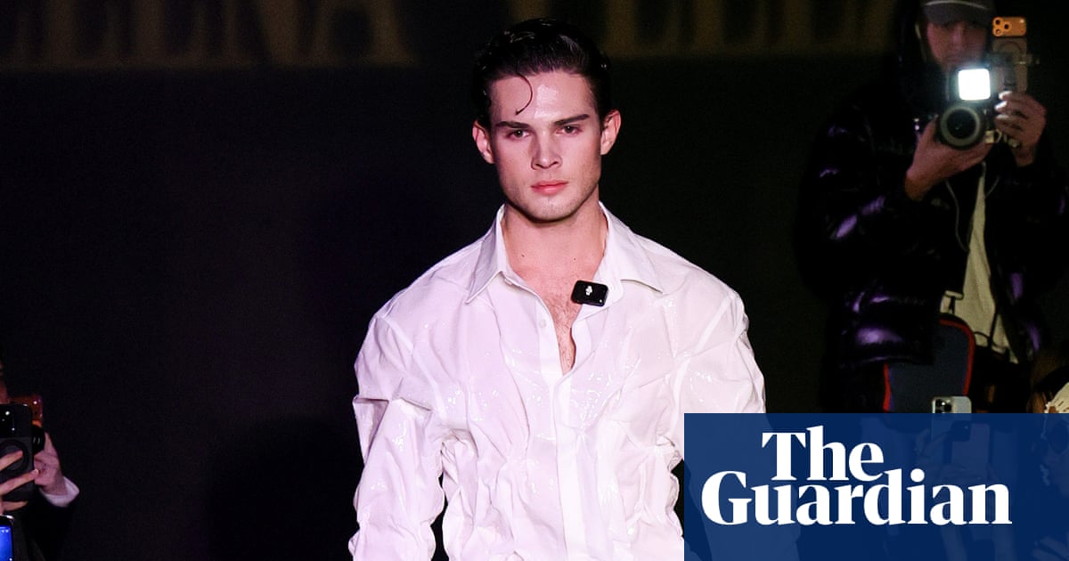 L'influenceur des médias sociaux Claviculaire arrêté en Floride pour batterie | Crime aux États-Unis