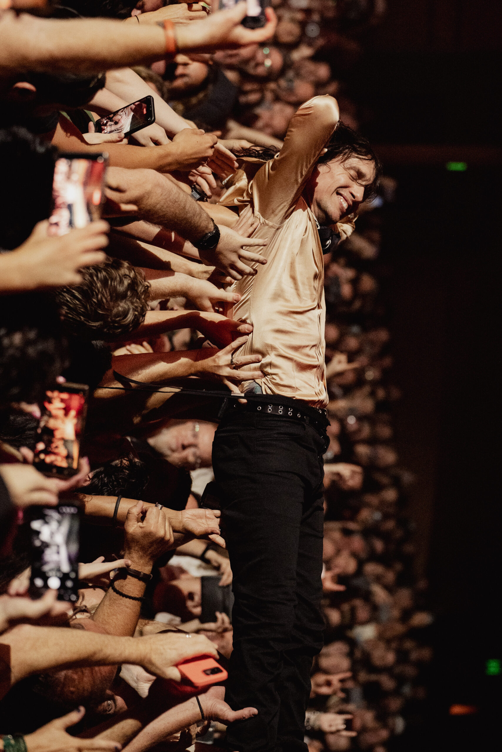 The Darkness apporte « Dreams On Toast » en Australie – Eora Land/Sydney, Enmore Theatre 27/02/26 – Backseat Mafia