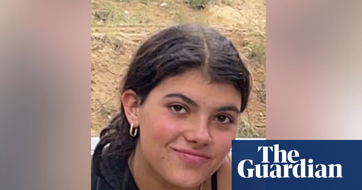 Le routard canadien Piper James est décédé « des suites d'une noyade » après une attaque de dingo à K'gari, selon le coroner | K'gari (Île Fraser)