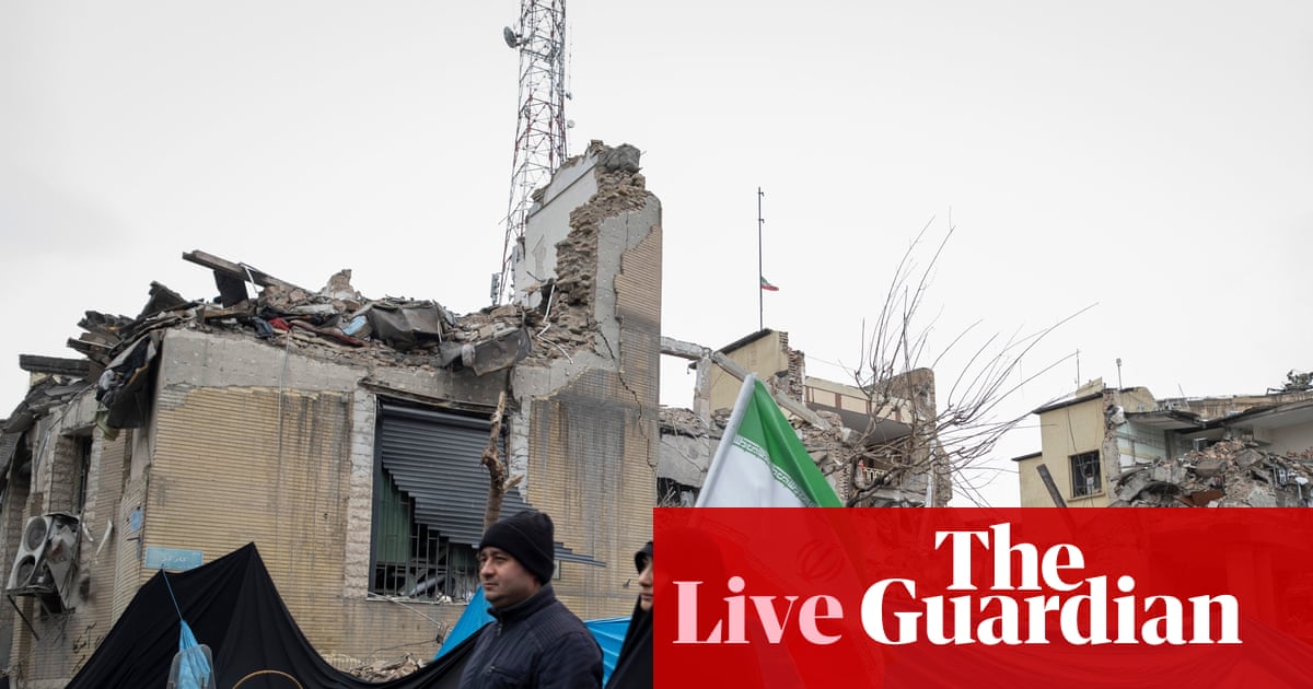 Crise au Moyen-Orient en direct : l'Iran met en garde contre des représailles après que Trump ait déclaré que les cibles militaires sur l'île de Kharg avaient été « anéanties » | Guerre américano-israélienne contre l'Iran