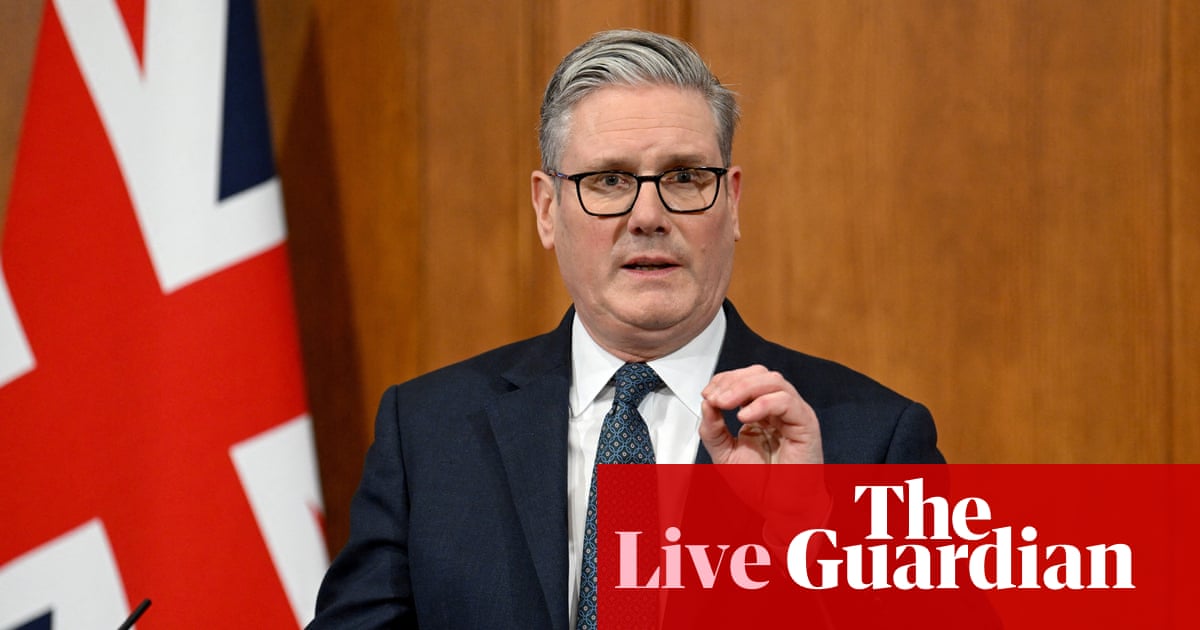 Starmer sagt, Großbritannien schicke mehr Kampfflugzeuge in den Nahen Osten und der erste Rückführungsflug habe Oman verlassen – britische Politik live | Politik