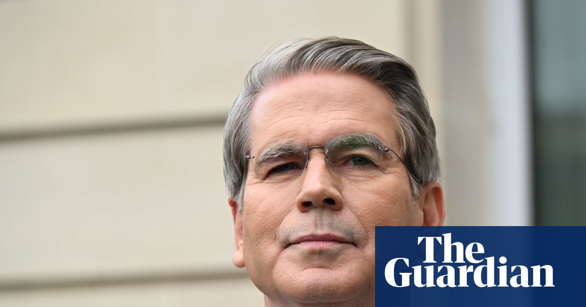 Les États-Unis lèvent les sanctions sur le pétrole iranien en mer pour atténuer la pression sur l’offre | Administration Trump