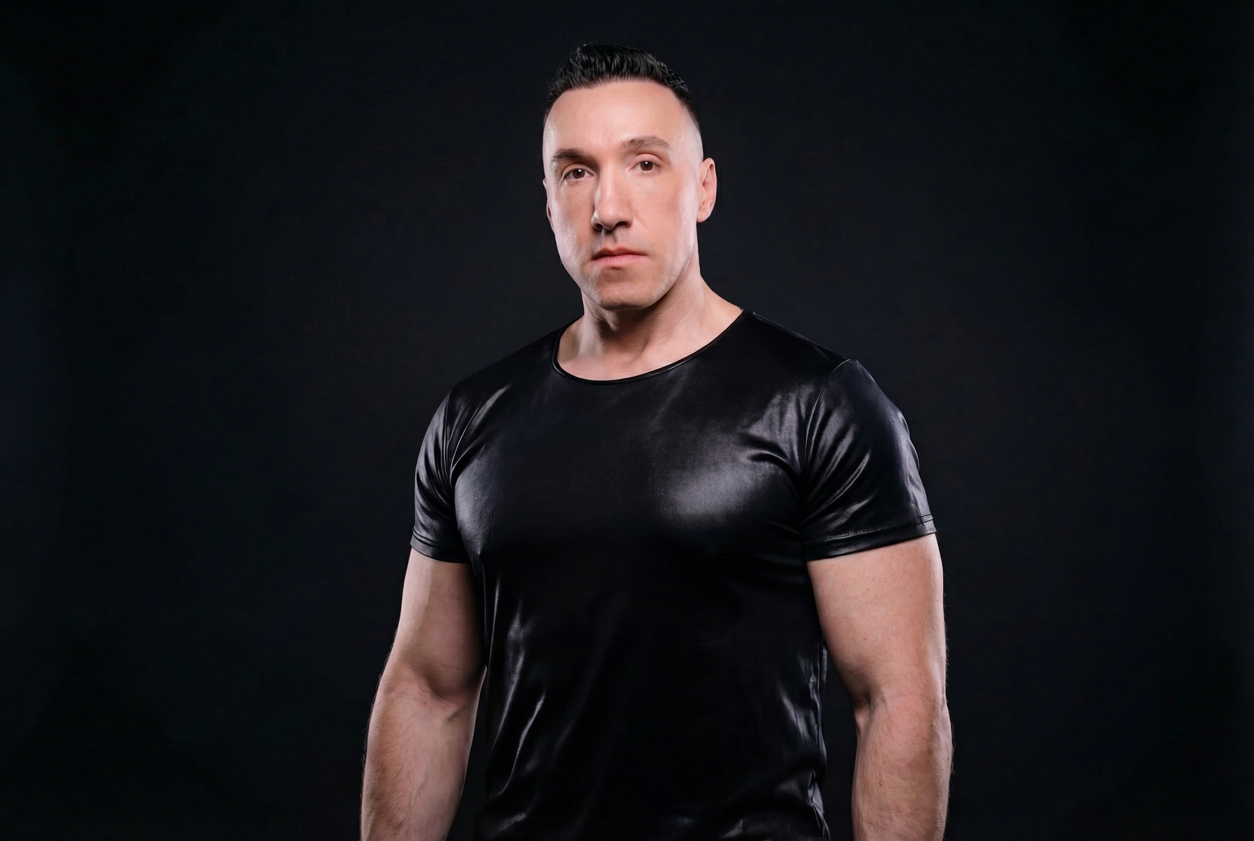 Remus Rujinschi partage le nouveau single « Back To You » – Backseat Mafia