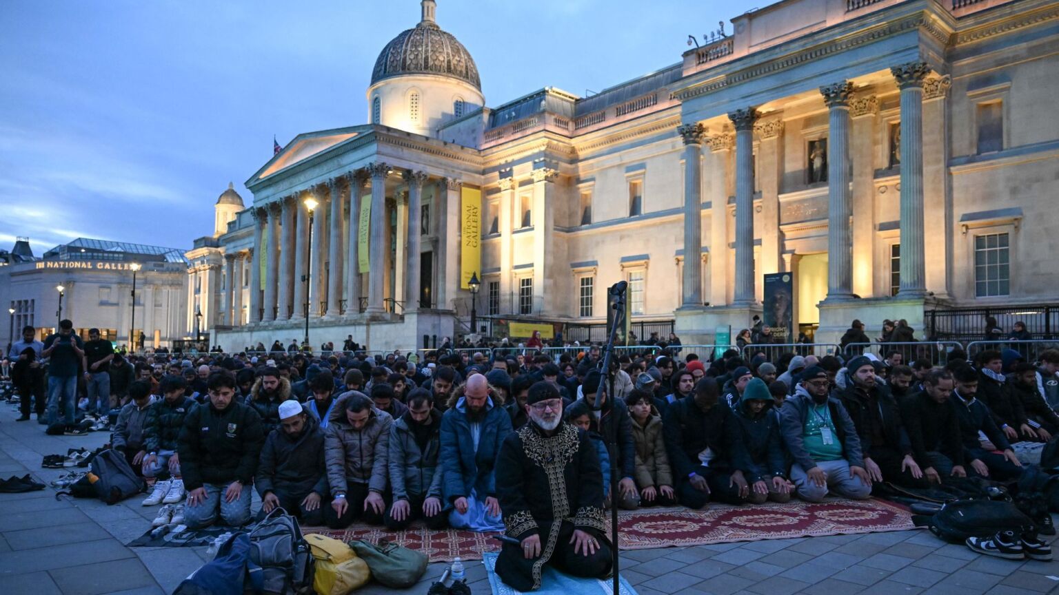 Nick Timothy a raison : l’Islam prend davantage confiance en lui