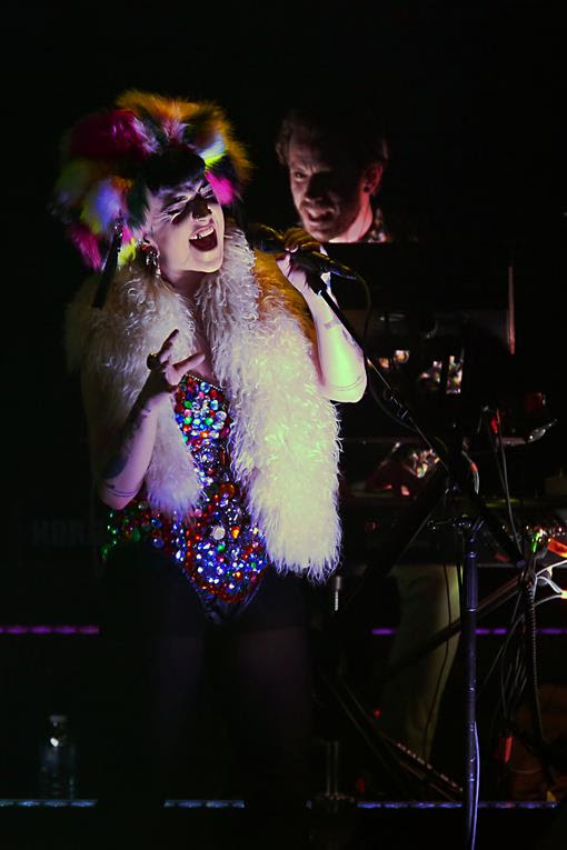 « Hiatus Kaiyote revient à l'Opéra de Sydney pour une célébration de 15 ans de métamorphose »