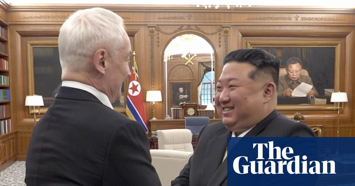 Briefing de guerre en Ukraine : Kim Jong-un renforce ses liens militaires avec la Russie et fait l'éloge des soldats qui ont combattu à Koursk | Russie