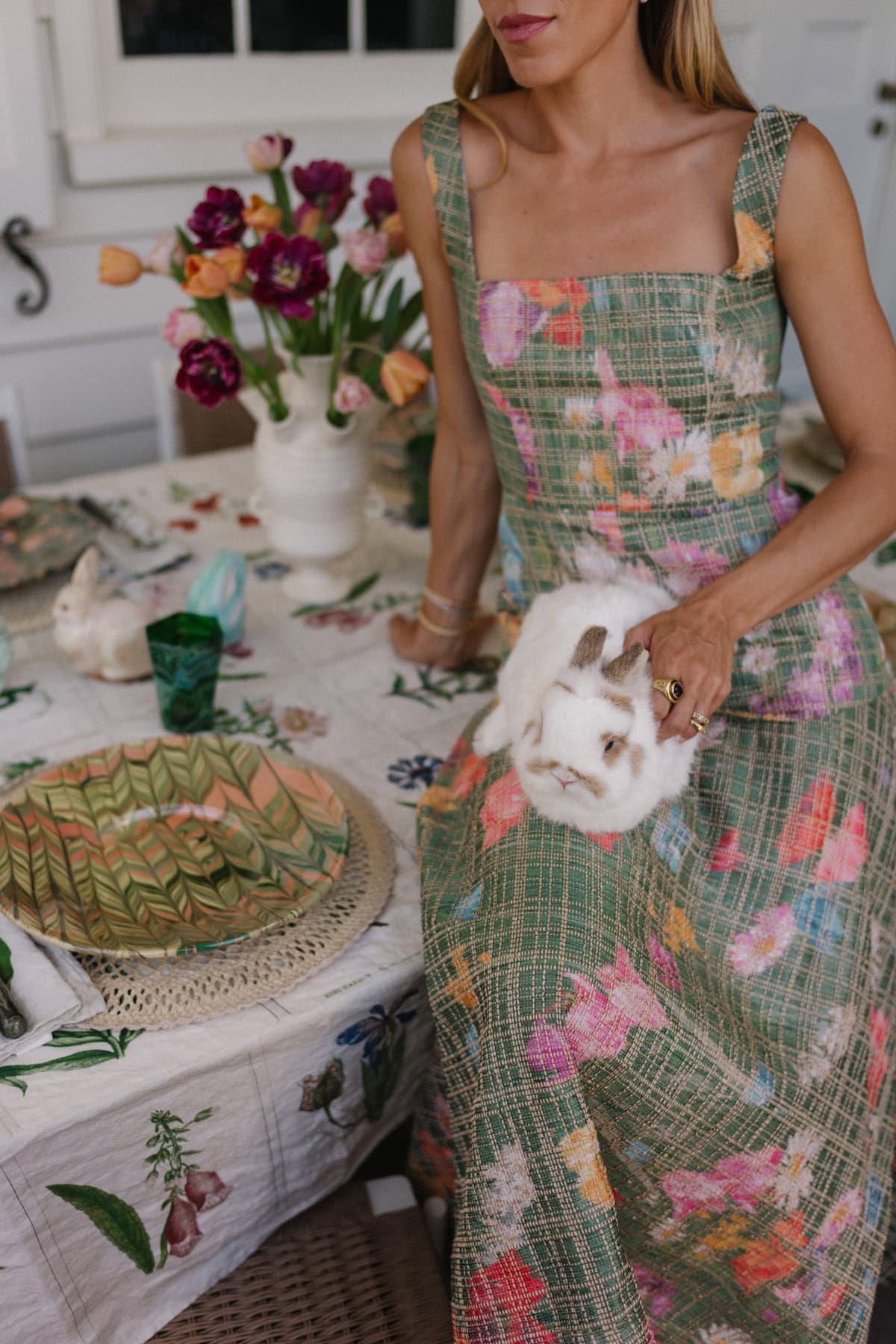 robe de printemps florale verte foulard au crochet paysage de table de printemps
