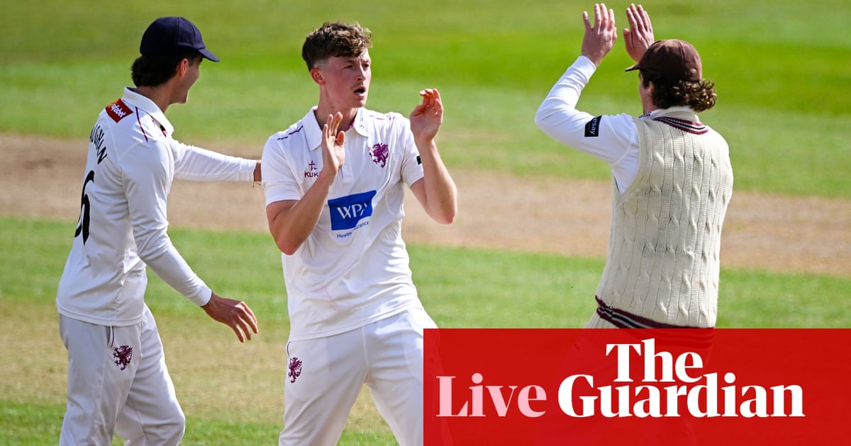 Le Lancashire met les jeux derrière un mur payant ; Hampshire contre Somerset et plus : cricket du comté – en direct | Championnat de district