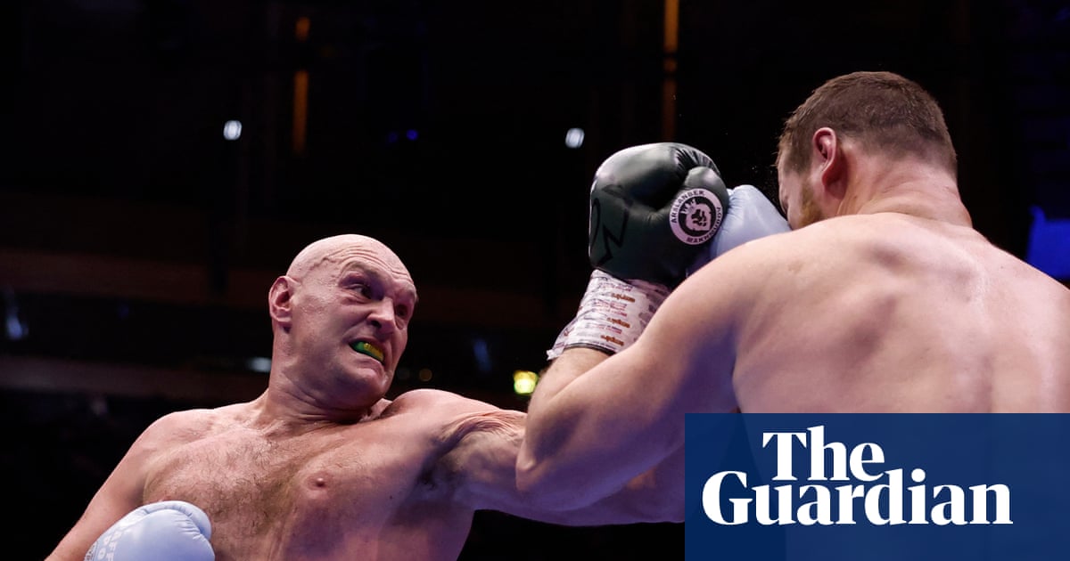 Tyson Fury revient avec une victoire unanime aux points contre Makhmudov et veut Joshua ensuite | Tyson Fureur
