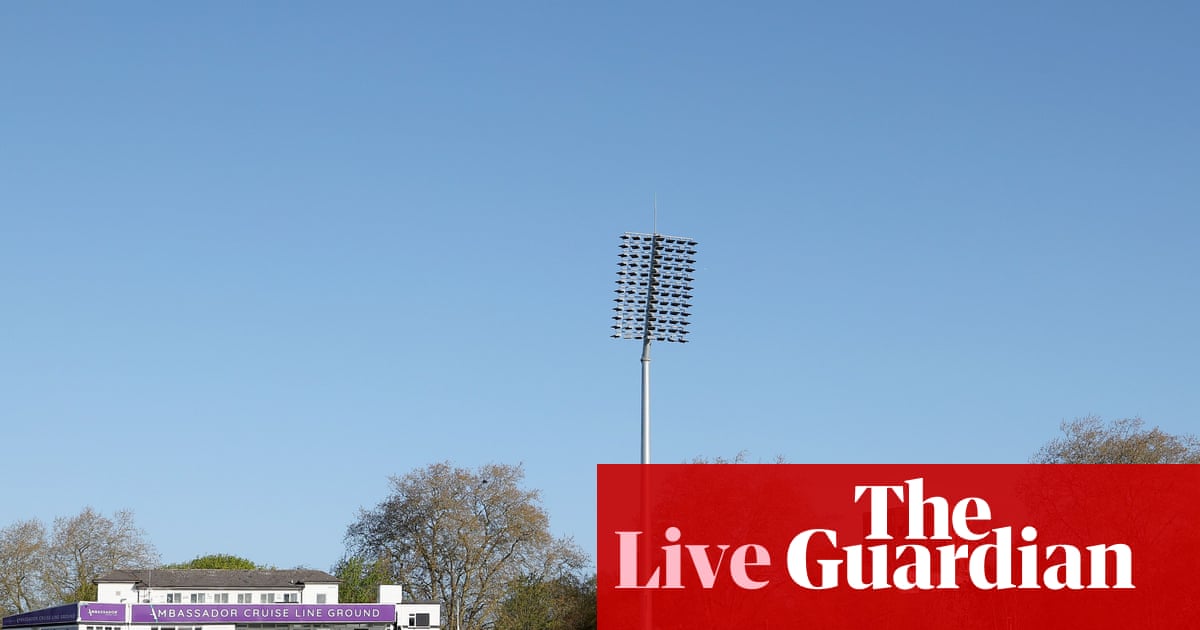 Essex contre Somerset, Notts contre Glamorgan et plus : cricket du comté, troisième jour – en direct | Championnat de district