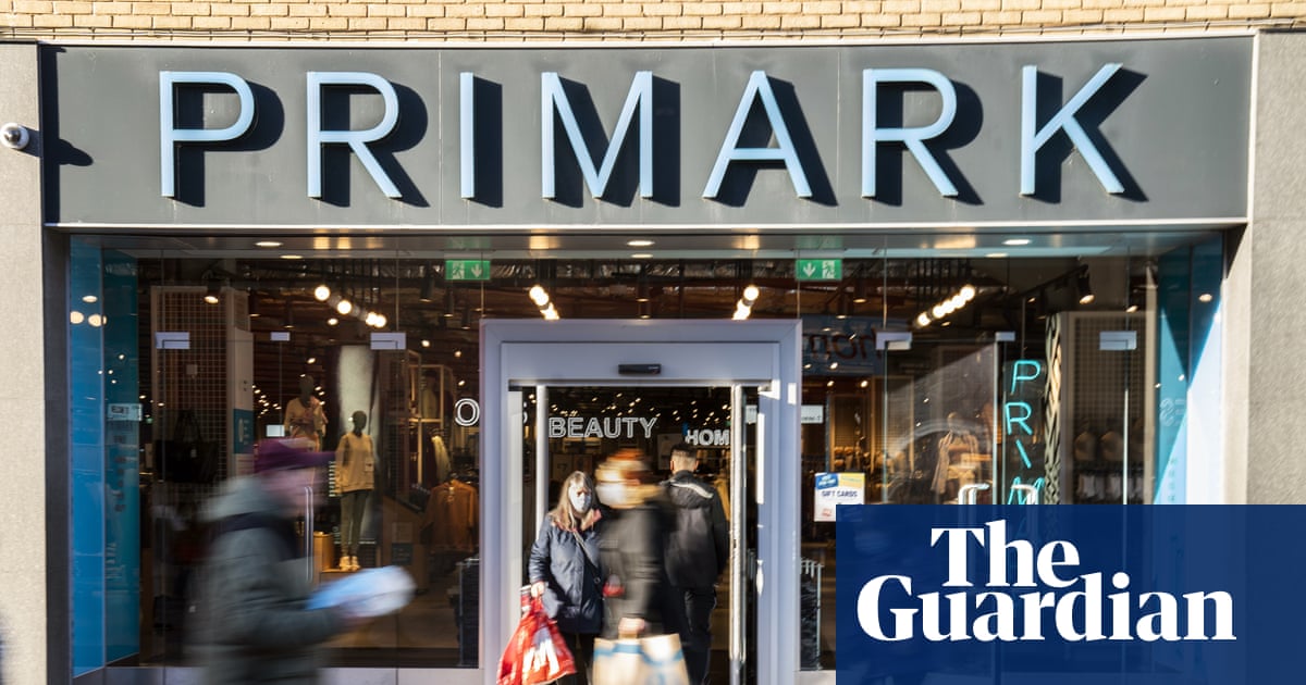 Primark se désengage de ses activités d'épicerie malgré les avertissements concernant l'impact de la guerre en Iran | Aliments britanniques associés