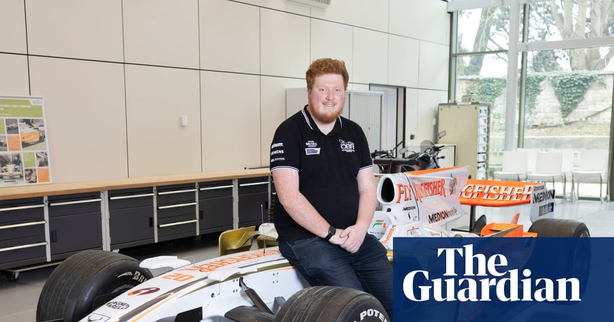 L'équipe de course étudiante d'Oxford Brookes vise la victoire à Silverstone | Université d'Oxford Brookes