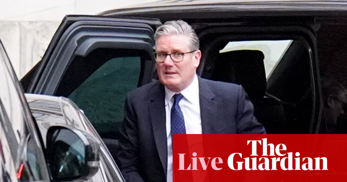 Starmer affronte des députés pour la première fois depuis le témoignage d'Olly Robbins sur Mandelson – La politique britannique en direct | politique