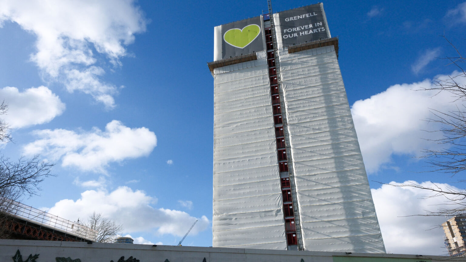 Les formalités administratives post-Grenfell ont exacerbé la crise du logement